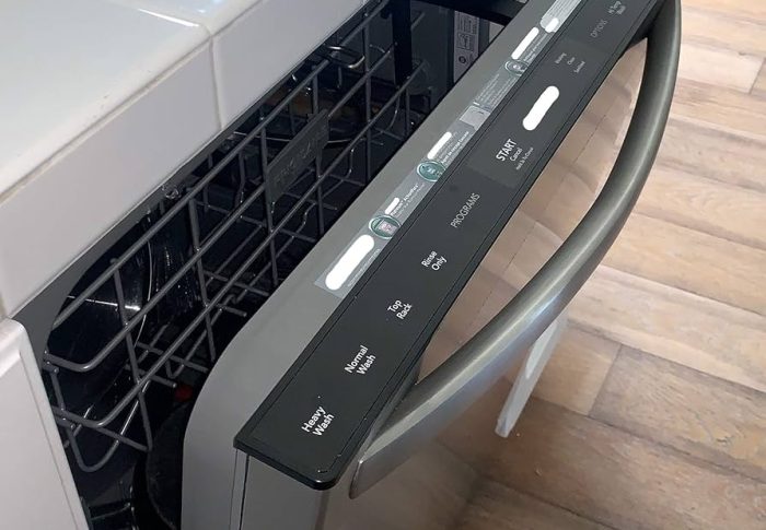 Why is the start button not working on my Frigidaire dishwasher?