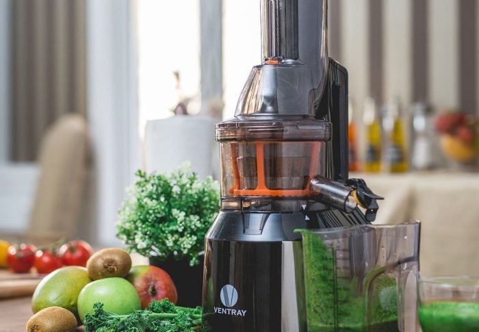 Masticating Juicer 101: The Beginner’s Essential Guide