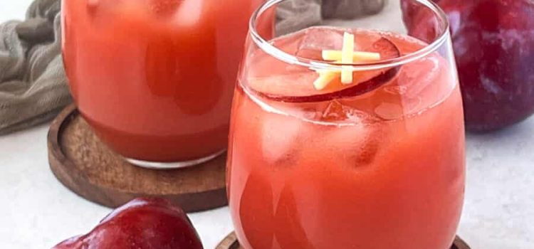 Fresh Plum Juicer Blends for a Healthy Start