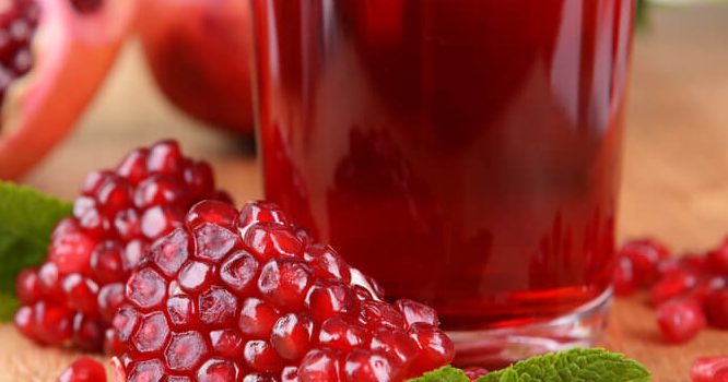 How to Juice a Pomegranate in an Electric Juicer?